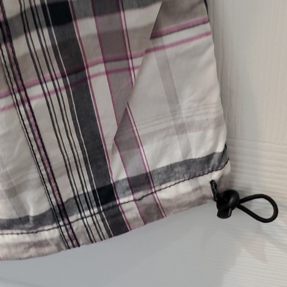 Capris - Picture 5 of 5